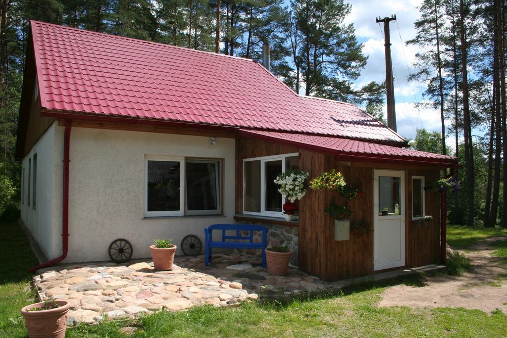 Nature Retreat "Upes Dizvietas" Krāslava Eksteriør billede