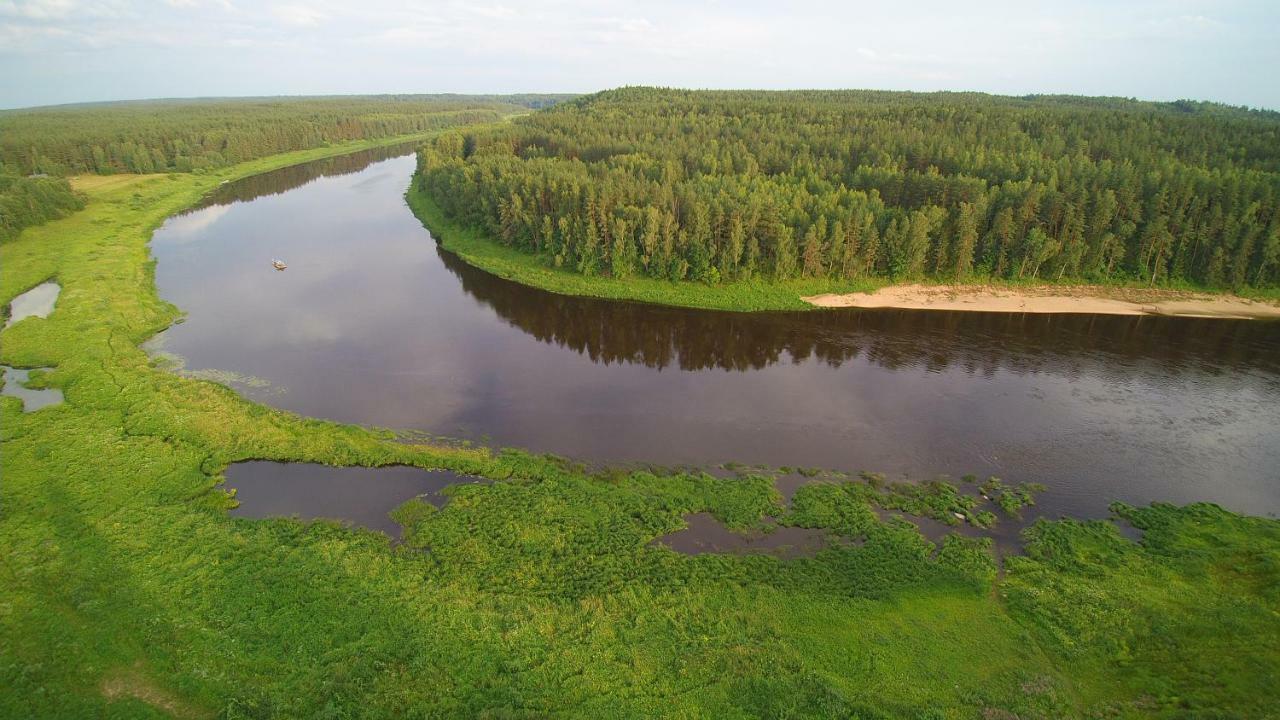Nature Retreat "Upes Dizvietas" Krāslava Eksteriør billede